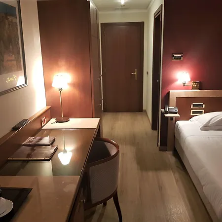 Hotel Astra