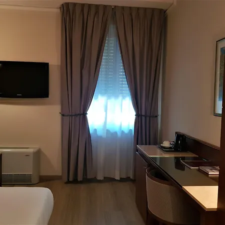 Astra Hotel