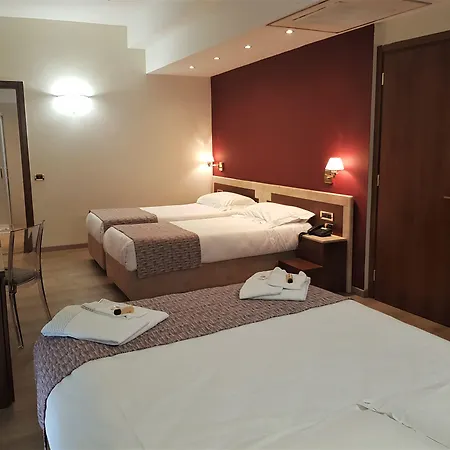 Astra 4* Ferrara