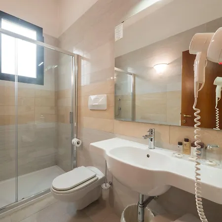 アストラ ホテル