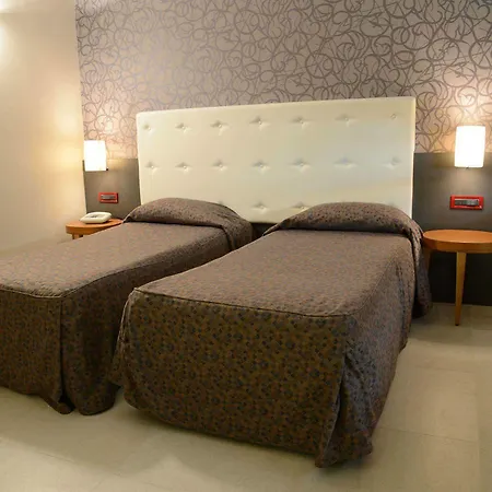 Hotel Astra 4*