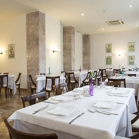 アストラ ホテル